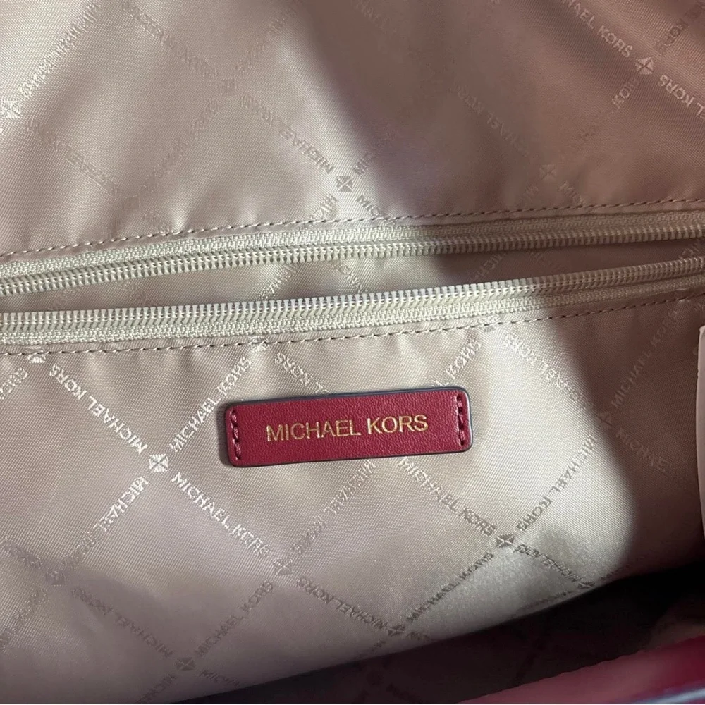 Michael Kors Red Leather Shoulder Bag Brand New - Picture 6 of 11